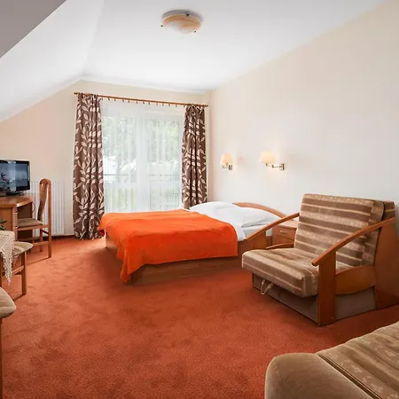 Maksmar-pokoje I Z Widokem Na Morze Gasthof